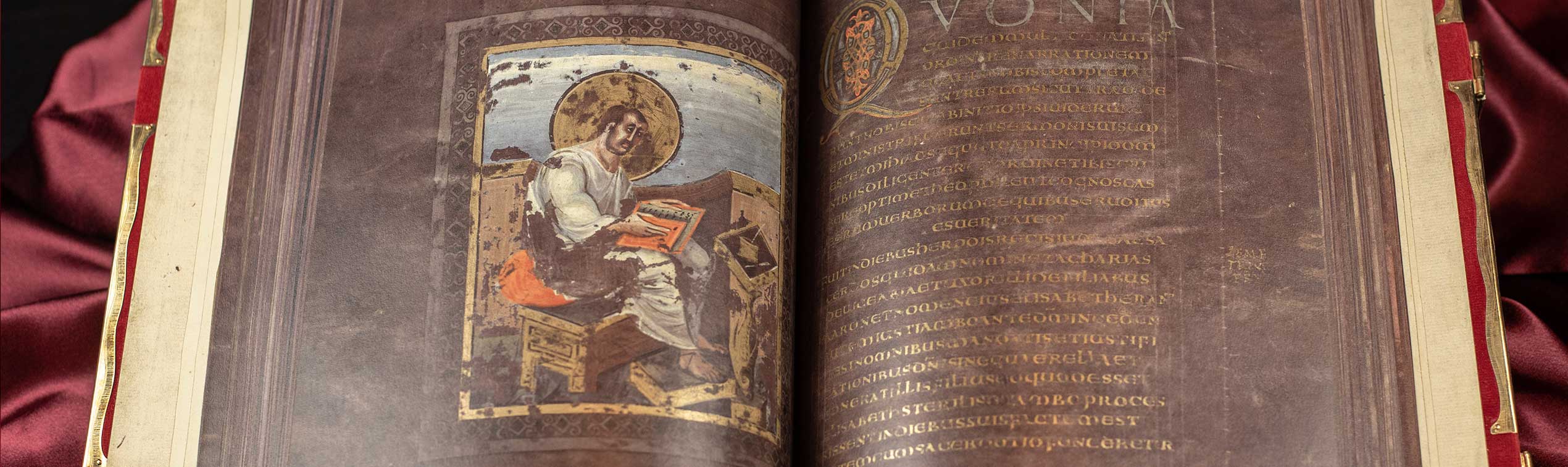 Wie entstanden Bücher im Mittelalter? 