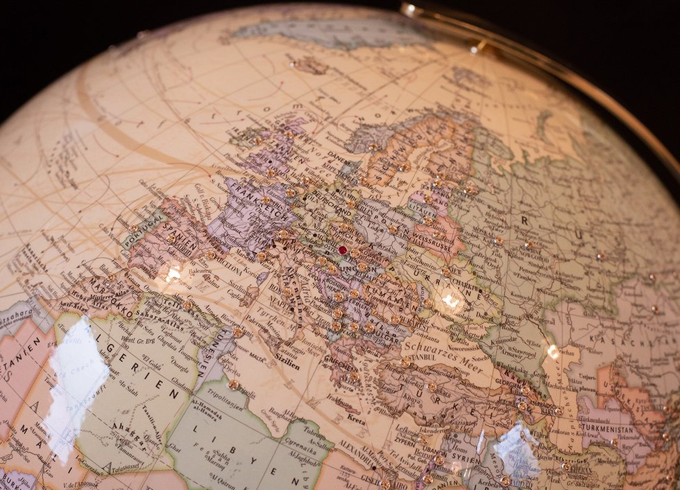 Royal Globus Swarovski