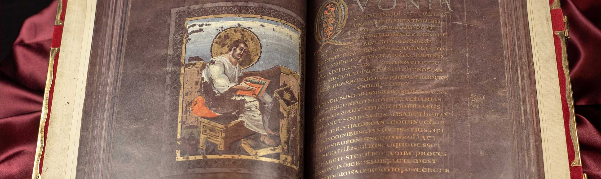 Wie entstanden Bücher im Mittelalter?