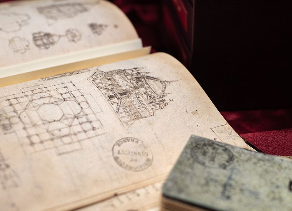 Leonardo Box